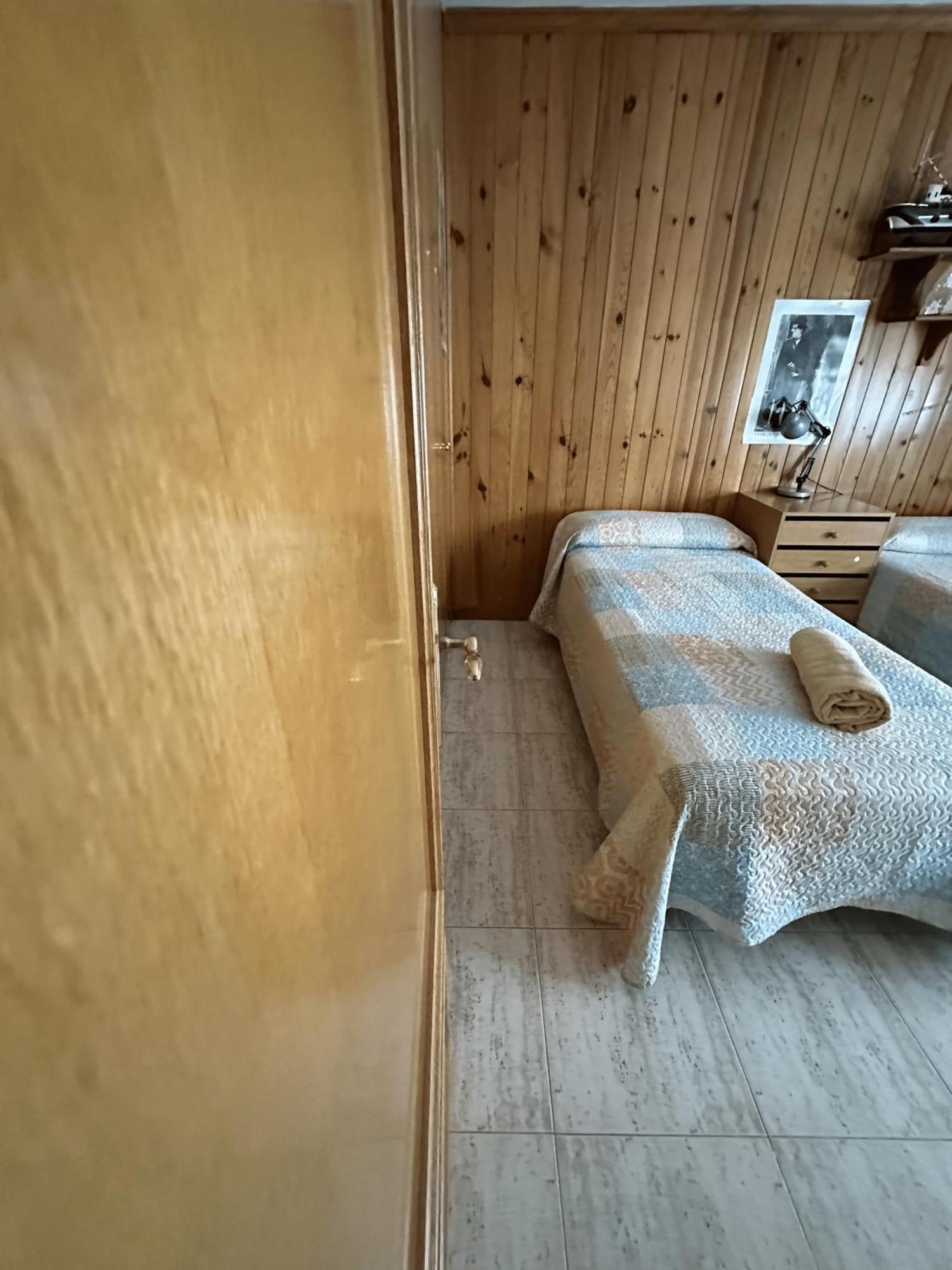 Amplio Y Comodo En Con Piscina Y Tenis Holiday home